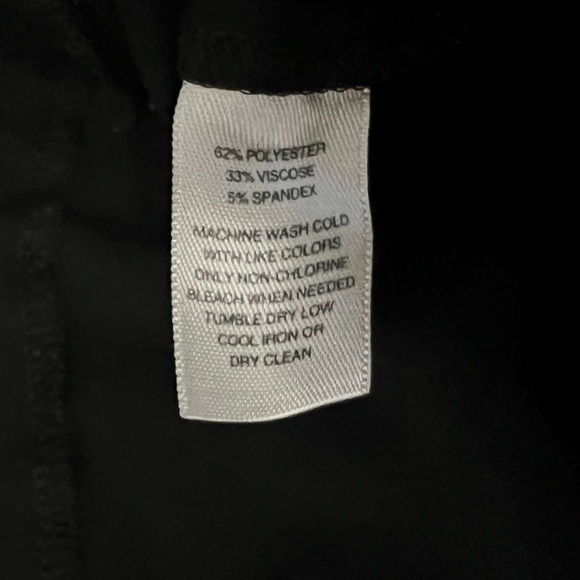 Champion Girl’s Athletic Sweatshirt Hoodie Size M - Picture 5 of 5